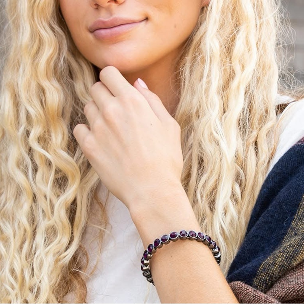 NEW Plum and Gunmetal Gemstone Magnetic Bangle Bracelet - Picture 5 of 5